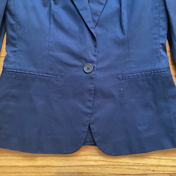Banana Republic navy blazer jacket - Picture 4 of 10
